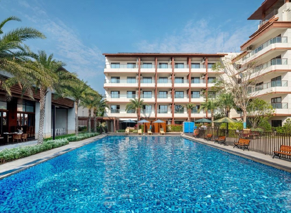 游泳池水容易浑浊、悬浮物多？一招让水快速变清